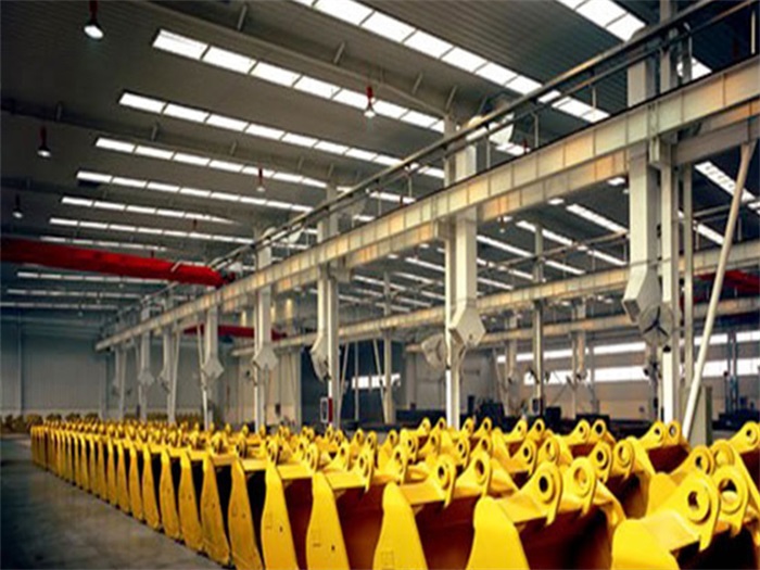 雅安徐工集团挖掘机装配车间